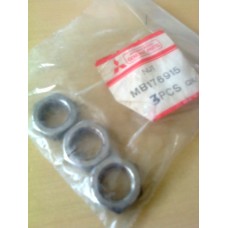 MB176915 NUT SOMUN 